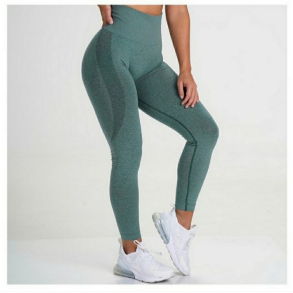 NVGTN Seamless leggings forest green